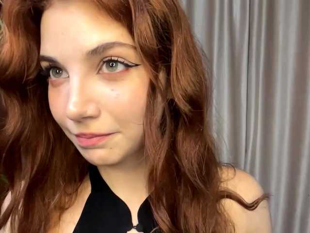 MyrleLinnan live cam on BongaCams