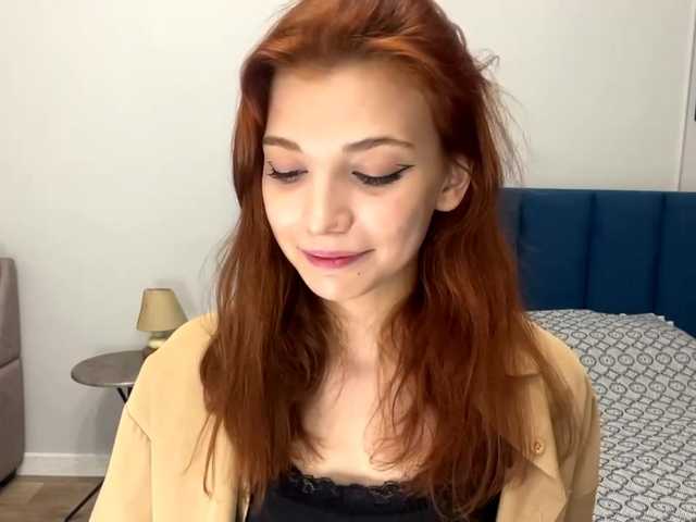 MyrleLinnan live cam on BongaCams