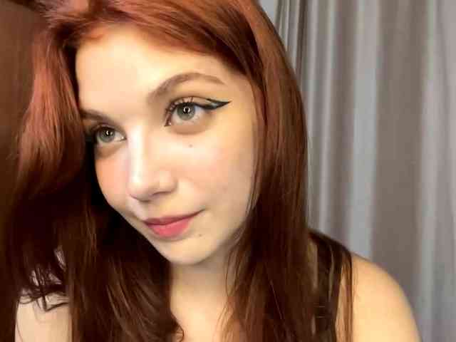 MyrleLinnan webcam