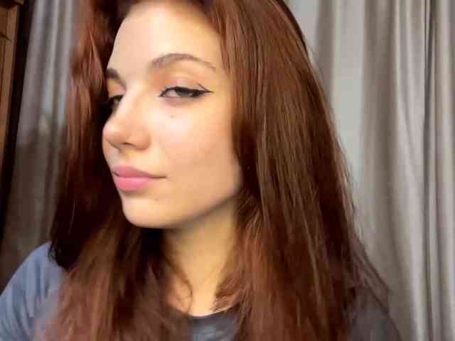 MyrleLinnan webcam