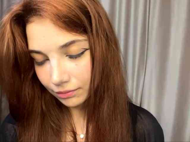 MyrleLinnan webcam
