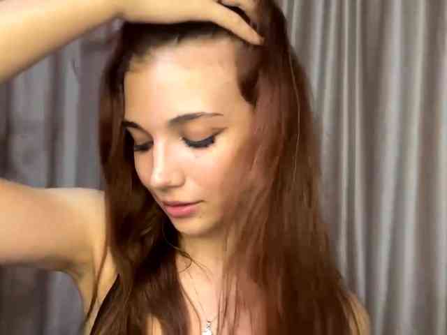 MyrleLinnan webcam