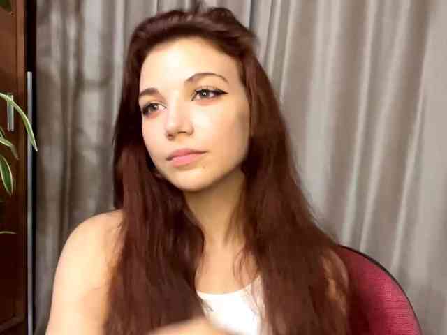 MyrleLinnan webcam