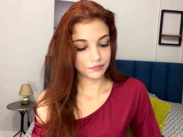 MyrleLinnan webcam