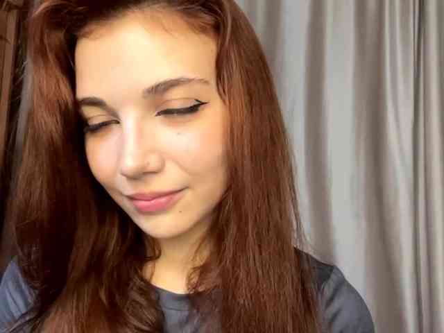 MyrleLinnan webcam