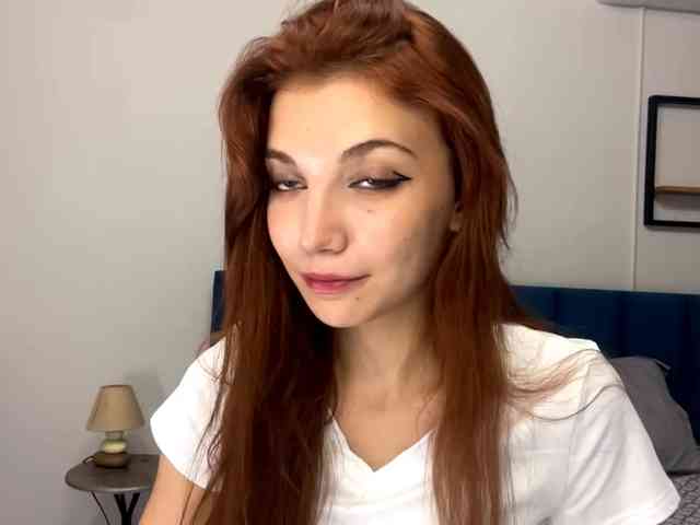 MyrleLinnan webcam