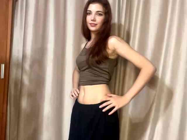 MyrleLinnan Live Webcam on BongaCams