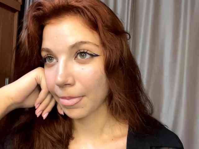 MyrleLinnan webcam