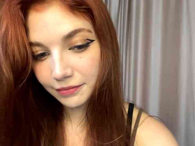 MyrleLinnan webcam