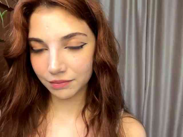 MyrleLinnan webcam