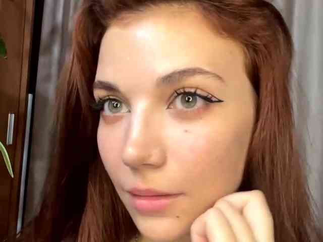 MyrleLinnan webcam