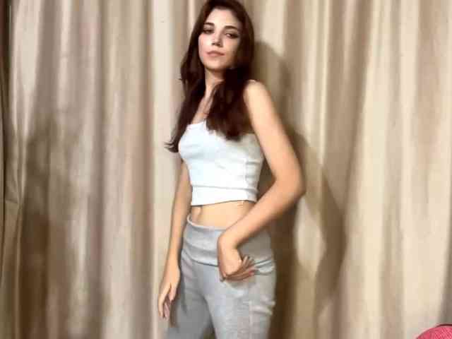 MyrleLinnan webcam