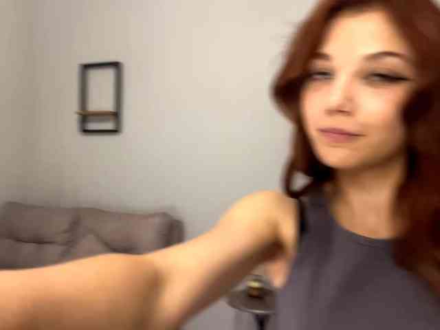 MyrleLinnan webcam