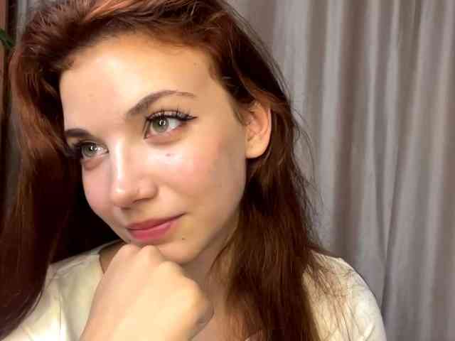 MyrleLinnan webcam