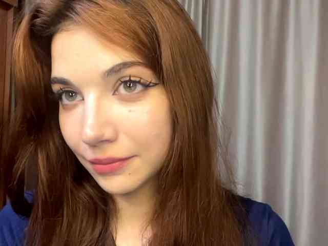 MyrleLinnan webcam