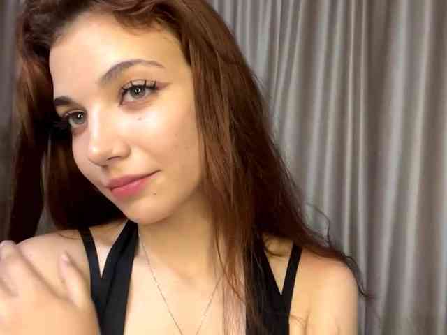 MyrleLinnan webcam