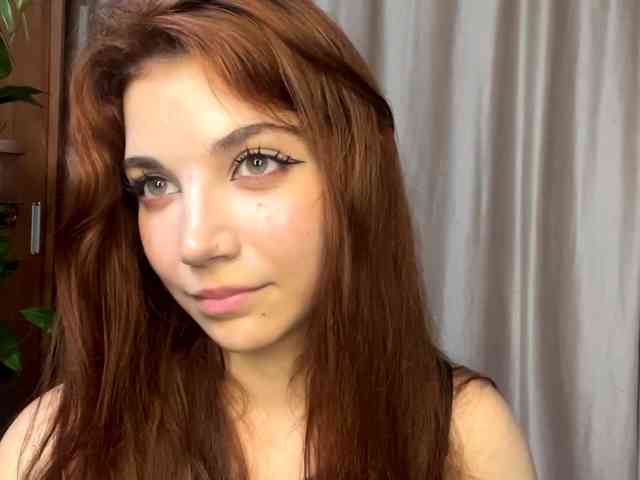 MyrleLinnan webcam