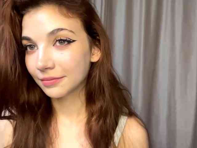 MyrleLinnan webcam
