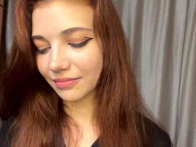 MyrleLinnan webcam