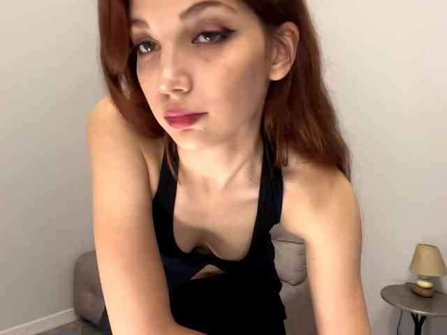 MyrleLinnan webcam