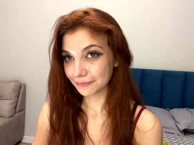 MyrleLinnan webcam