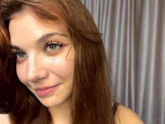 MyrleLinnan webcam