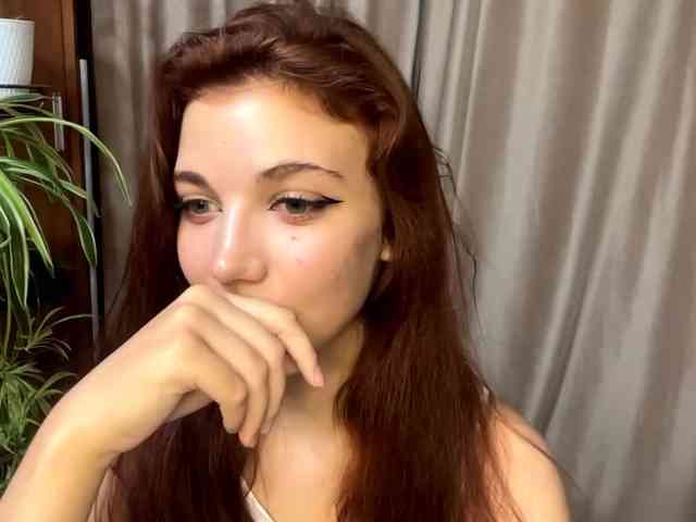 MyrleLinnan webcam