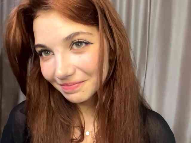 MyrleLinnan webcam
