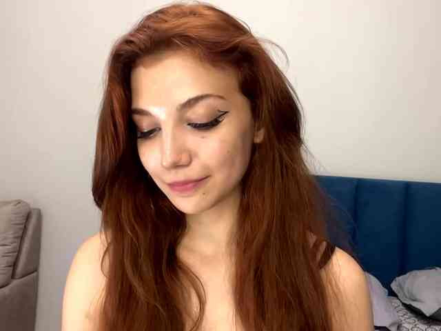 MyrleLinnan webcam