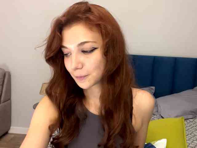 MyrleLinnan webcam