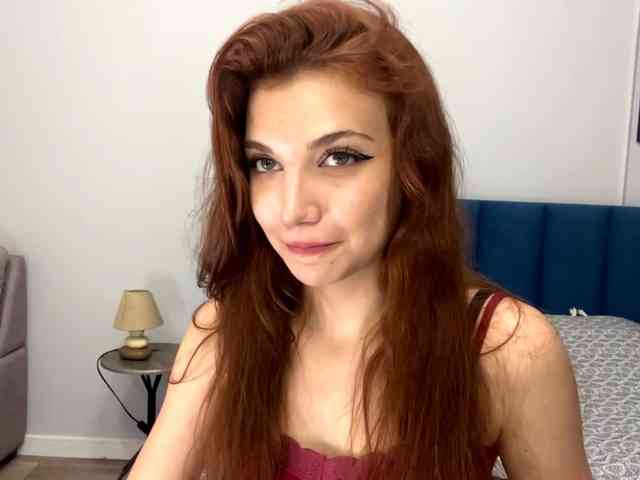MyrleLinnan's webcam live show