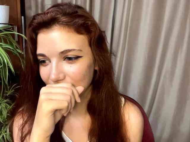 MyrleLinnan webcam