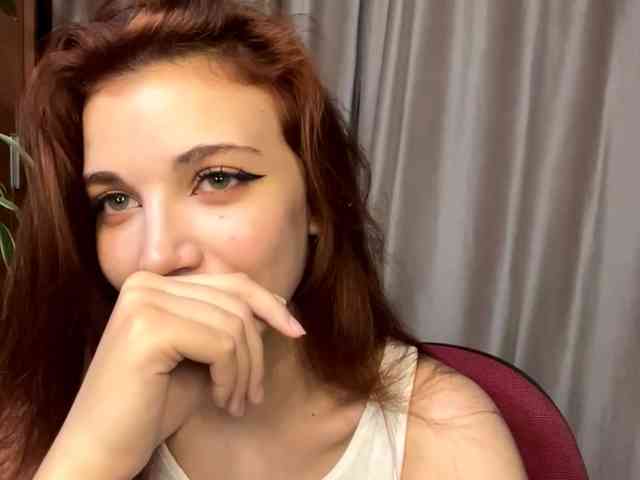 MyrleLinnan webcam