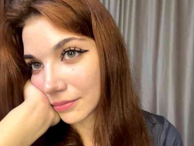 MyrleLinnan webcam
