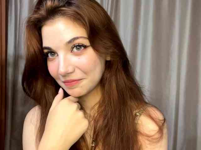 MyrleLinnan webcam