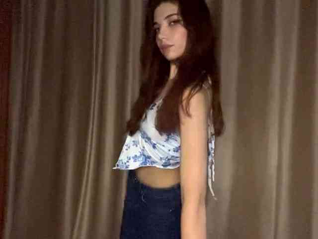 MyrleLinnan webcam