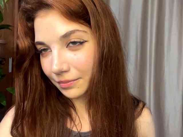MyrleLinnan webcam