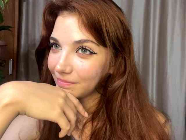 MyrleLinnan webcam