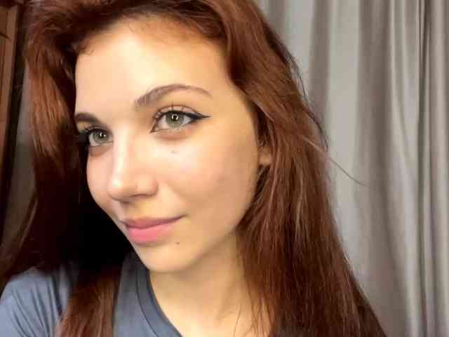 MyrleLinnan webcam