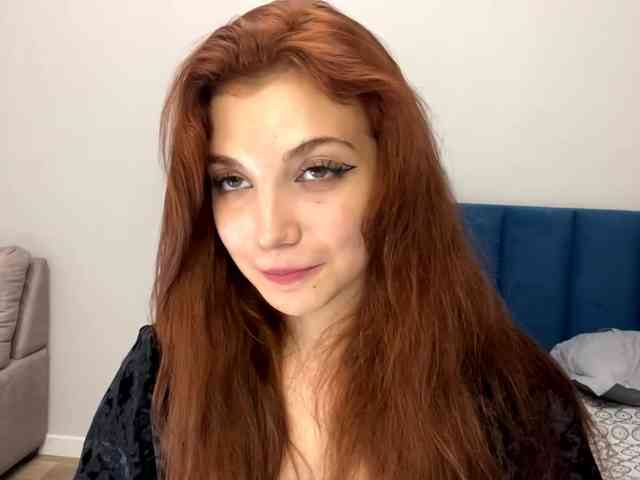 MyrleLinnan webcam