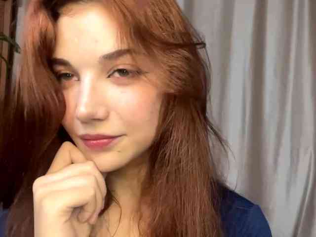 MyrleLinnan webcam
