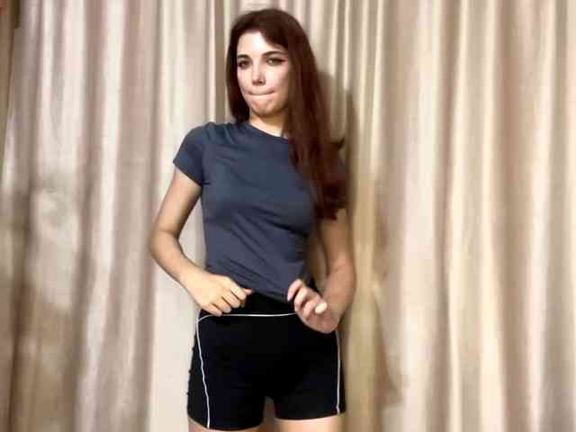 MyrleLinnan webcam