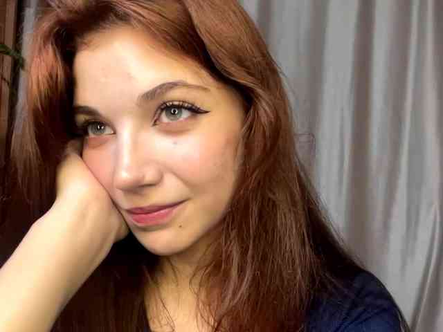 MyrleLinnan webcam