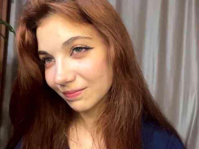 MyrleLinnan webcam