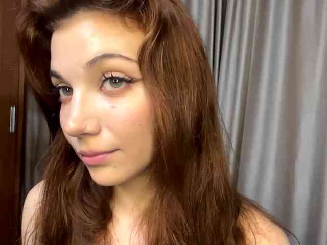 MyrleLinnan webcam