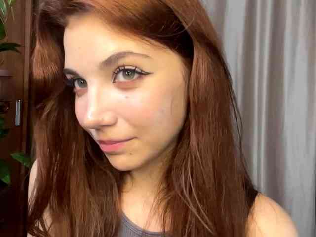 MyrleLinnan webcam