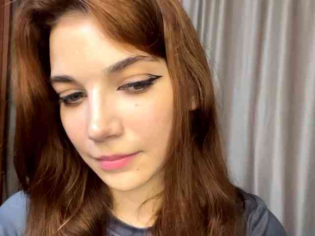 MyrleLinnan webcam