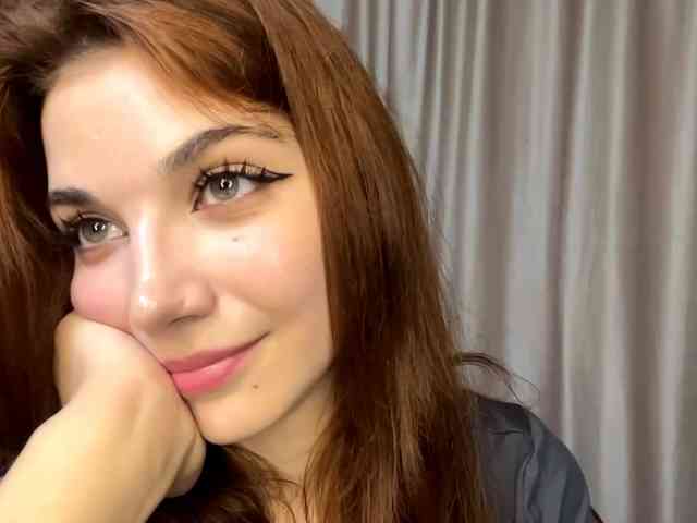 MyrleLinnan webcam
