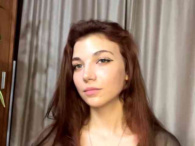 MyrleLinnan webcam