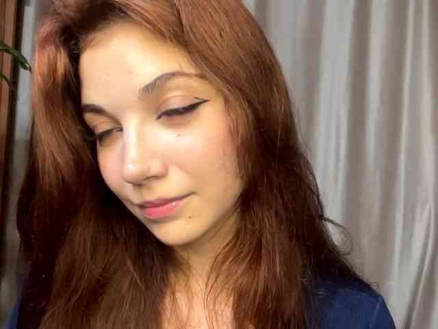 MyrleLinnan webcam